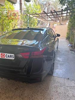 نيسان ألتيما